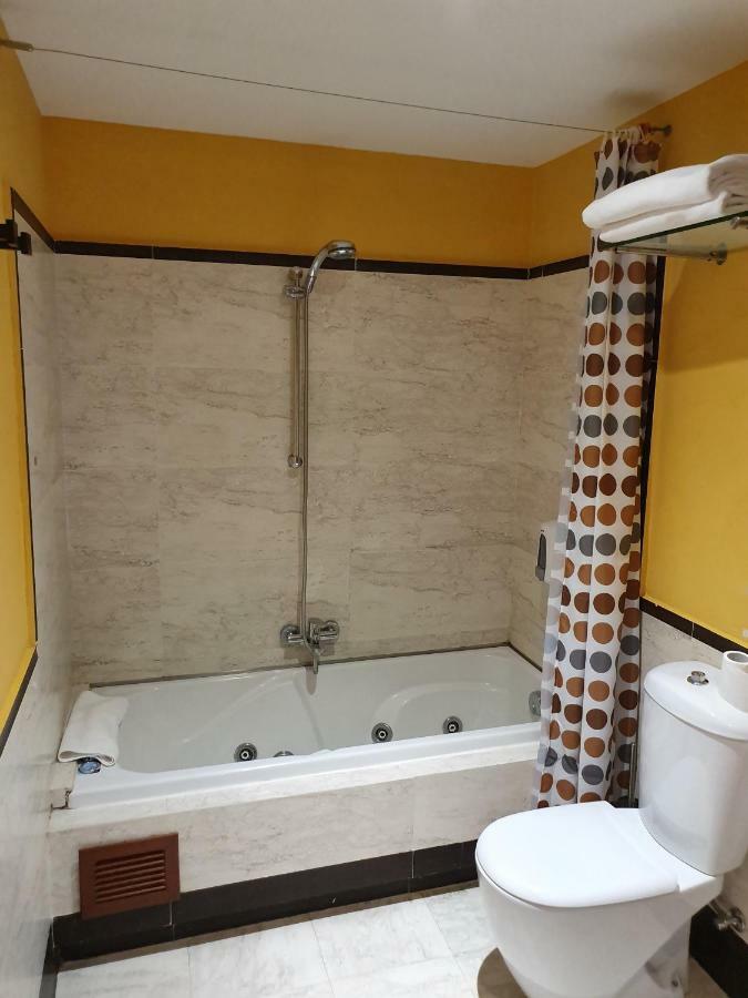 Rectoral De Lestedo Palas de Rei Bagian luar foto